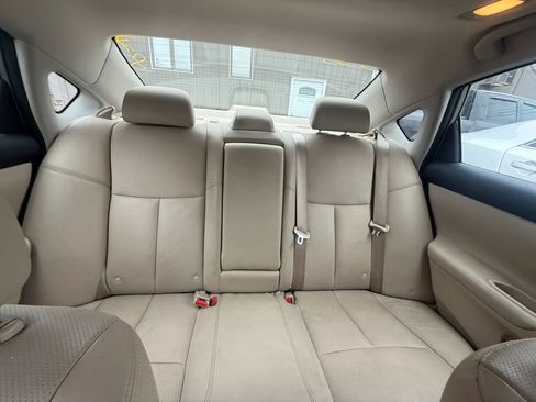 Used 2014 Nissan Altima 2.5 SL w/ Technology Package image 16