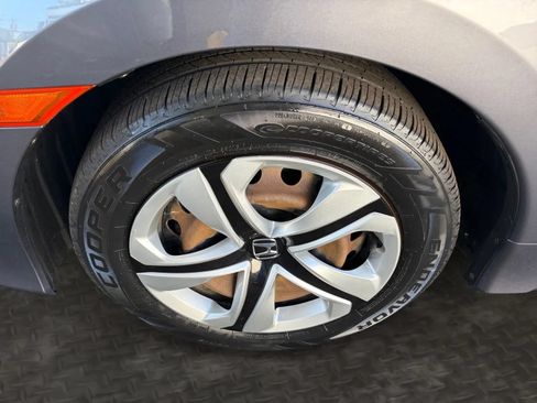 Used 2018 Honda Civic LX image 34
