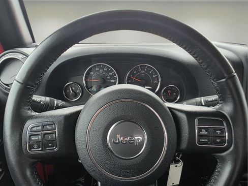 Used 2018 Jeep Wrangler Sport image 18