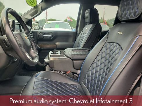 Used 2021 Chevrolet Silverado 1500 LT AWD/4WD image 9