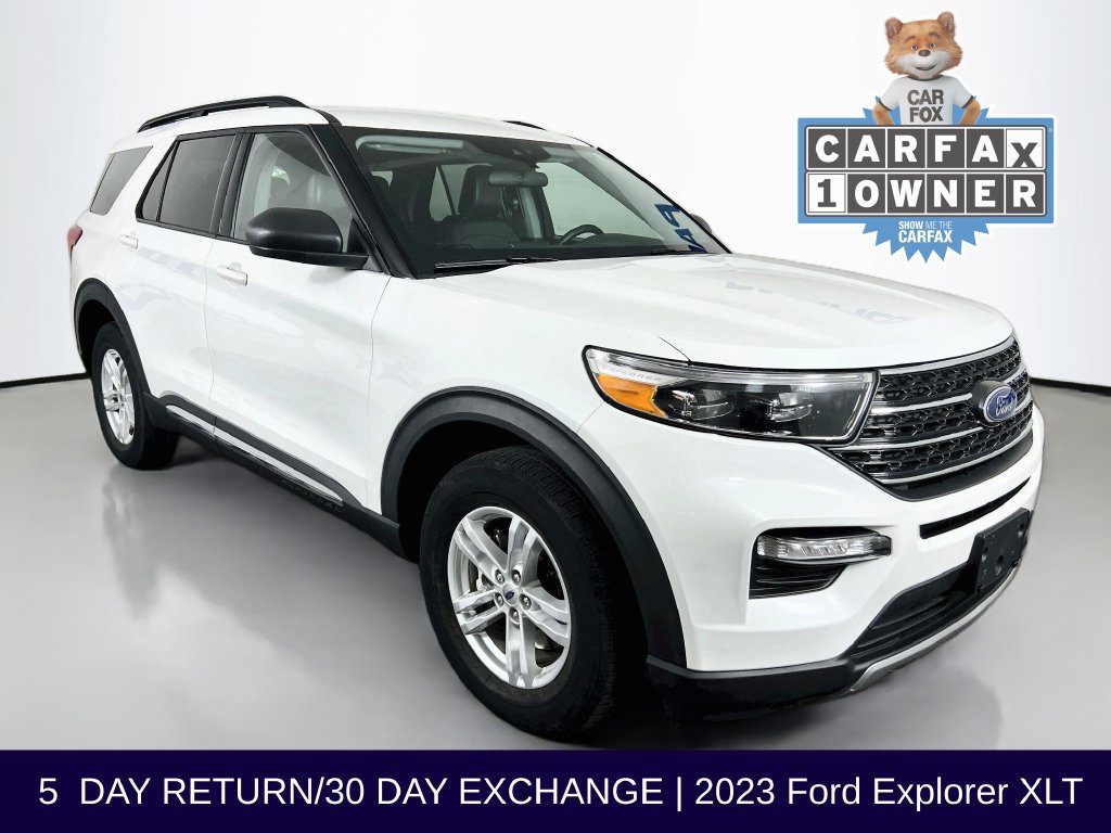 Certified 2023 Ford Explorer XLT w/ Equipment Group 202A AWD/4WD image 1