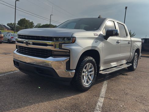 Used 2020 Chevrolet Silverado 1500 LT w/ All-Star Edition AWD/4WD image 9