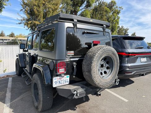 Used 2015 Jeep Wrangler Unlimited Sport AWD/4WD image 4