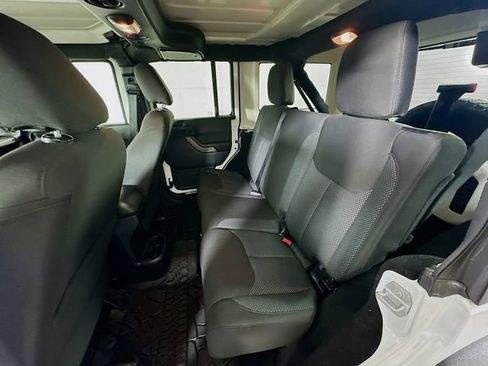 Used 2016 Jeep Wrangler Unlimited Sport image 22