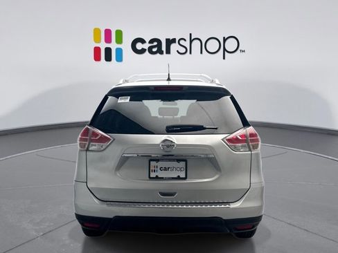 Used 2016 Nissan Rogue S w/ Appearance Package image 4