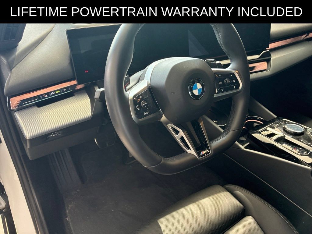 Used 2026 BMW 540i xDrive AWD/4WD image 7