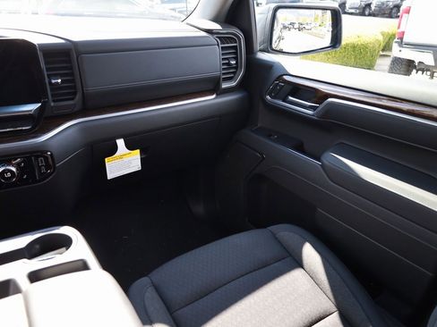 New 2026 GMC Sierra 1500 Elevation image 21