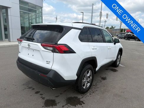 Used 2025 Toyota RAV4 XLE AWD/4WD image 6