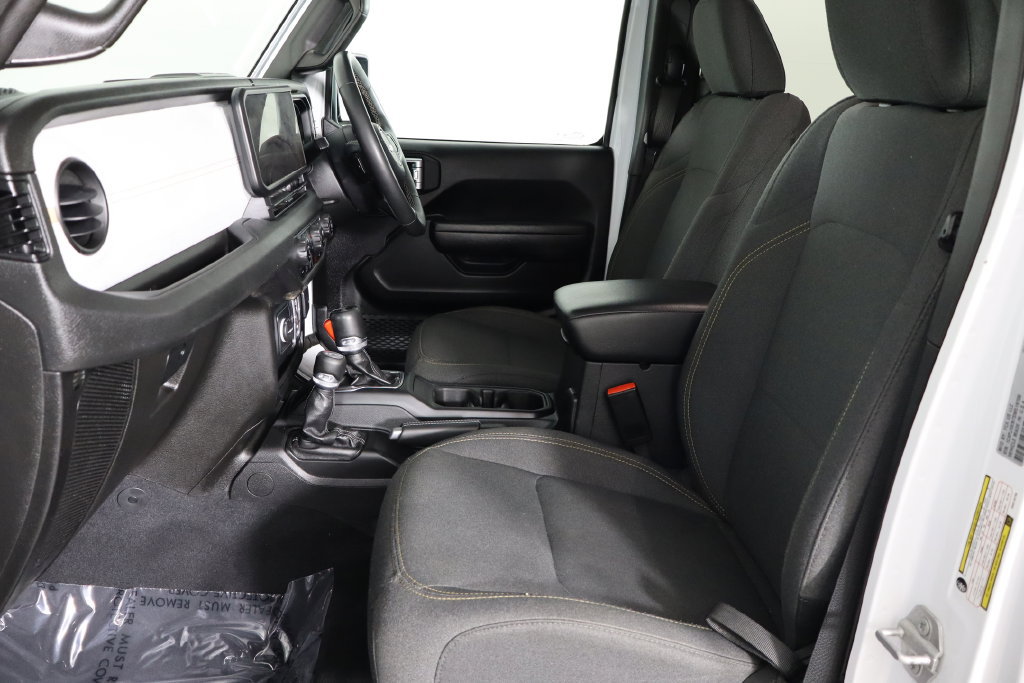 Used 2025 Jeep Wrangler Unlimited Sport w/ Convenience Group AWD/4WD image 14