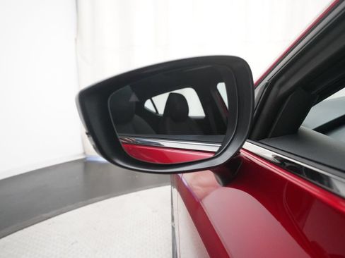 Used 2024 MAZDA MAZDA3 s FWD image 25