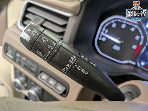 Used 2021 GMC Yukon Denali AWD/4WD image 17