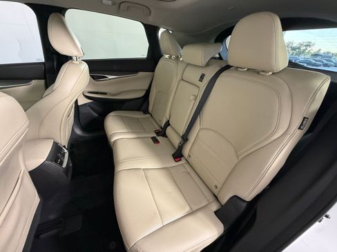 Used 2022 INFINITI QX50 Luxe FWD image 28