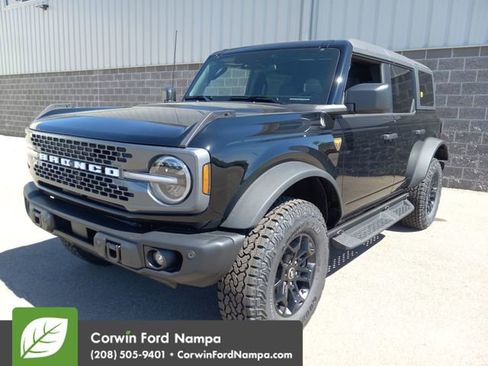 New 2026 Ford Bronco Badlands image 7