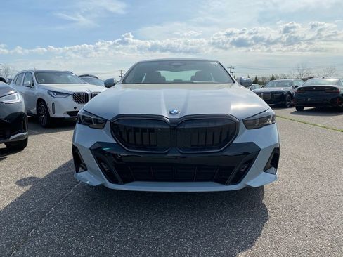 New 2026 BMW 530i xDrive AWD/4WD image 2