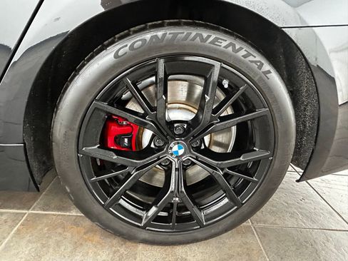 Used 2023 BMW M550i xDrive w/ Executive Package AWD/4WD image 36