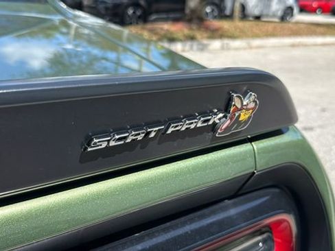 Used 2022 Dodge Challenger R/T Scat Pack w/ Driver Convenience Group image 7