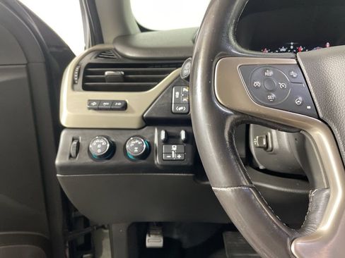Used 2018 GMC Yukon Denali w/ Open Road Package AWD/4WD image 13
