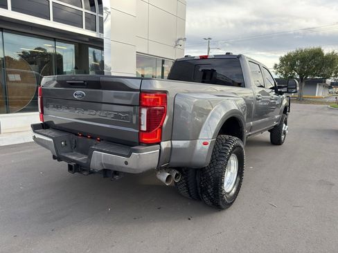 Used 2022 Ford F350 Lariat w/ Lariat Ultimate Package image 6