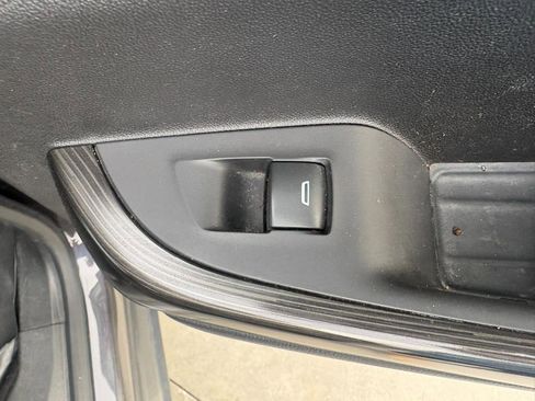 Used 2018 GMC Acadia SLT image 43