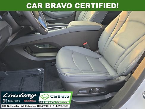 Certified 2024 Buick Enclave Essence image 18