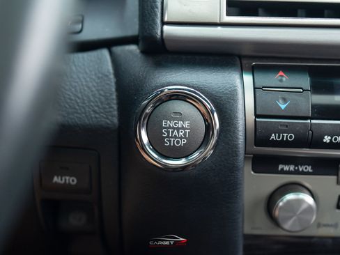 Used 2017 Lexus LS 460 RWD image 25
