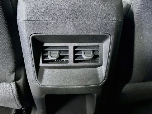 Used 2024 Chevrolet Colorado Trail Boss w/ Technology Package AWD/4WD image 25