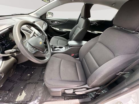 Used 2024 Chevrolet Malibu LS FWD image 22