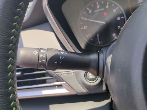 Used 2025 Subaru Outback Onyx Edition image 27