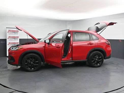 Used 2024 Honda HR-V Sport image 41