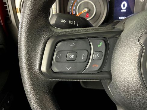 Used 2025 Jeep Wrangler Unlimited Sport AWD/4WD image 12