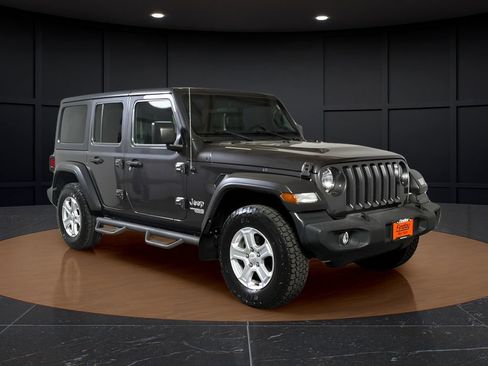 Used 2020 Jeep Wrangler Unlimited Sport S AWD/4WD image 7