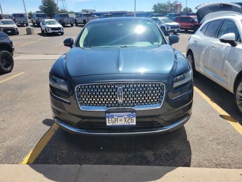 Used 2022 Lincoln Nautilus Reserve AWD/4WD image 2