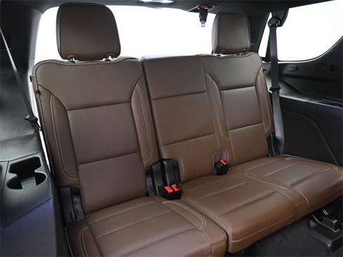 Used 2021 Chevrolet Tahoe High Country image 25