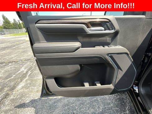 Used 2024 GMC Sierra 1500 Elevation AWD/4WD image 14