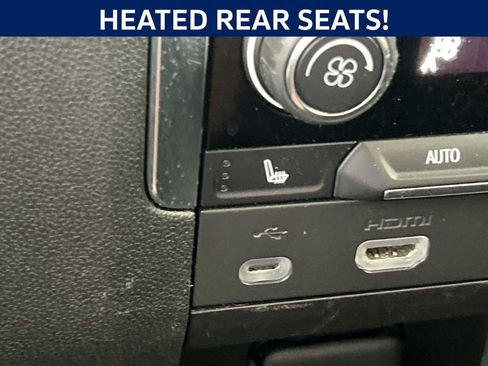 Used 2021 Chevrolet Suburban Premier RWD image 41