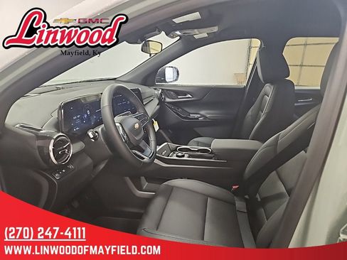 New 2026 Chevrolet Equinox LT w/ Convenience Package II image 10