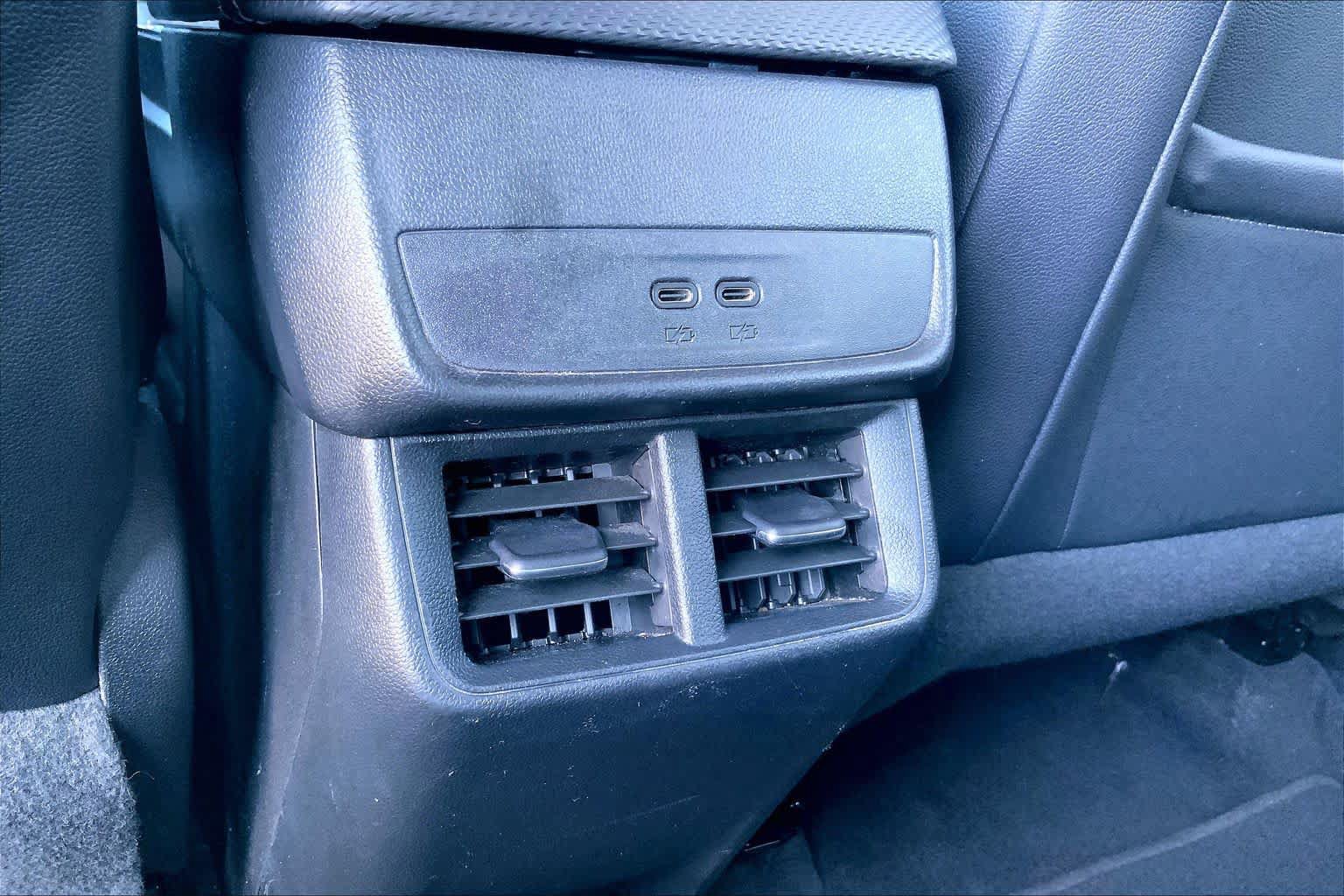 Certified 2025 Chevrolet Equinox LT FWD image 34