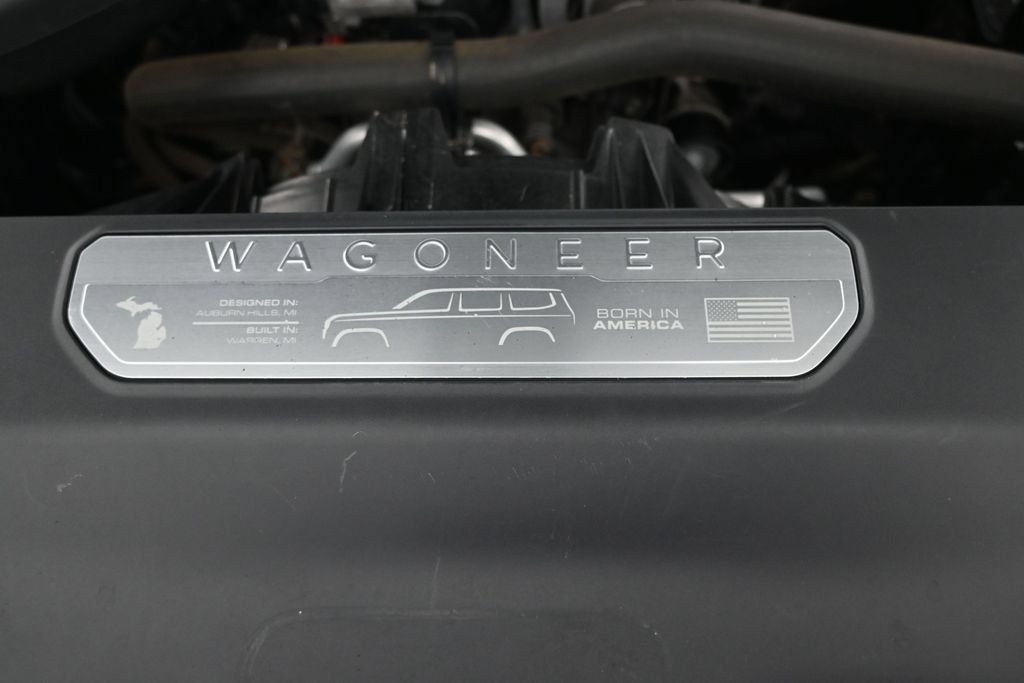 Used 2022 Jeep Wagoneer Series I AWD/4WD image 44