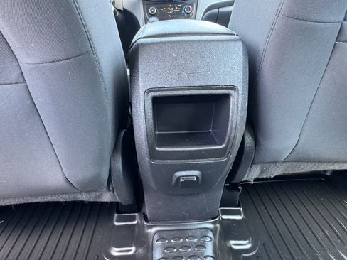 Used 2019 Ford Escape S FWD image 23
