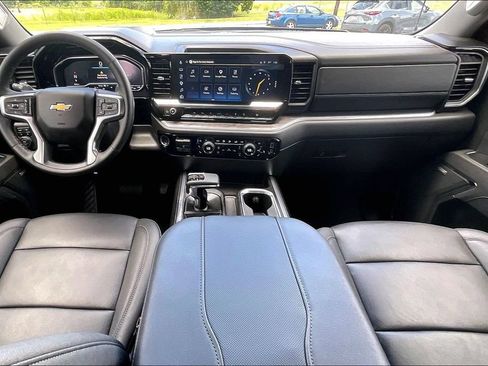Used 2025 Chevrolet Silverado 1500 LTZ w/ LTZ Premium Texas Edition AWD/4WD image 7