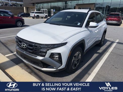 Used 2025 Hyundai Tucson Blue image 1