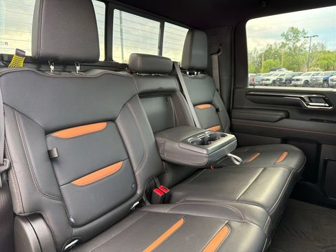 Used 2024 GMC Sierra 3500 AT4 w/ Technology Package AWD/4WD image 45