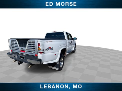 Used 2005 Chevrolet Silverado 3500 LS w/ Skid Plate Package AWD/4WD image 8
