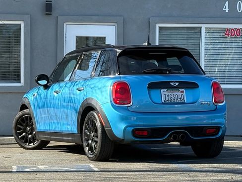Used 2017 MINI Cooper S image 7