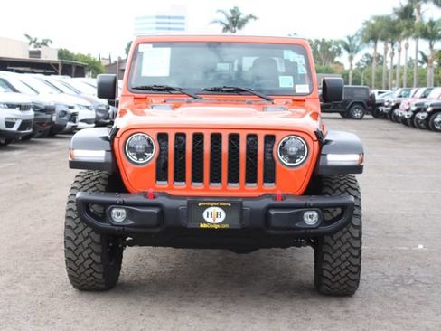 Used 2023 Jeep Gladiator Rubicon w/ LED Lighting Group AWD/4WD image 2