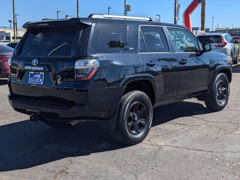 Used 2019 Toyota 4Runner SR5 image 2