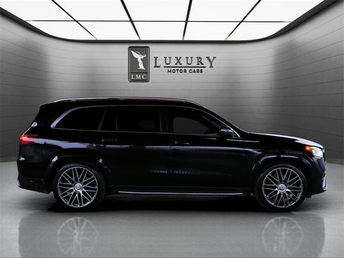 Used 2024 Mercedes-Benz GLS 63 AMG 4MATIC image 3