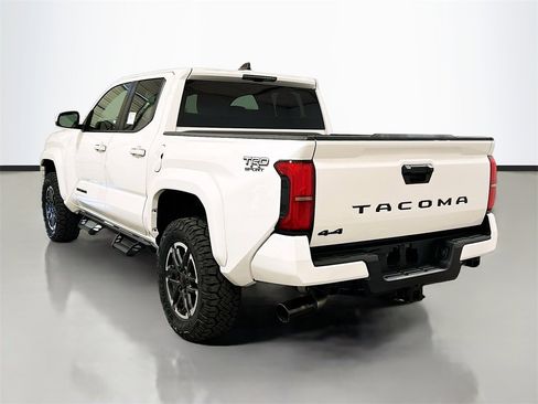 New 2025 Toyota Tacoma TRD Sport image 6