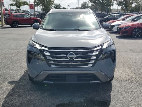 Certified 2024 Nissan Rogue SL image 2