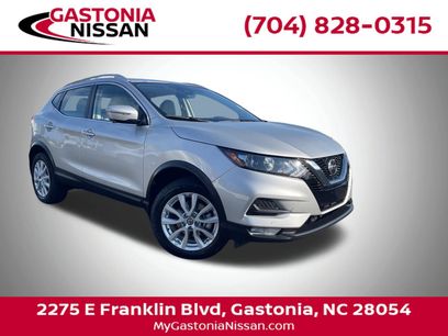 Used 2022 Nissan Rogue Sport SV w/ Technology Package
